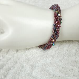 HANDMADE Sparkling Jeweltone Twist Bracelet 8¼"